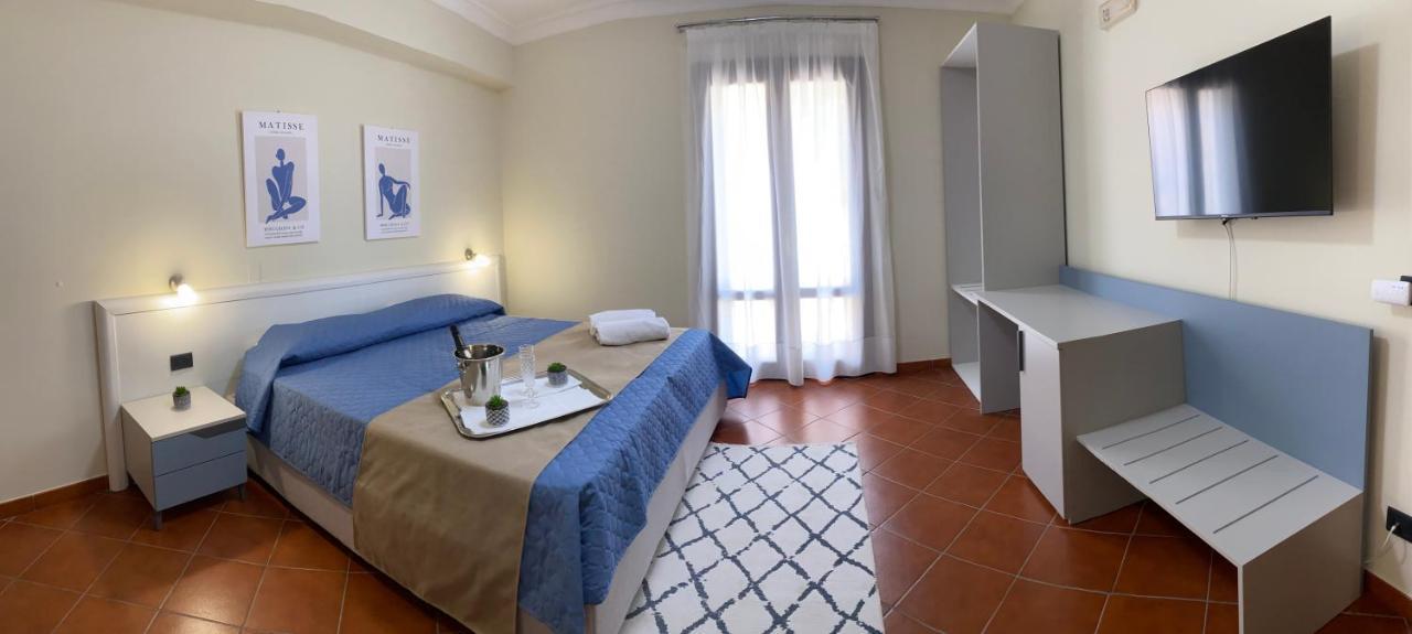 Scala Dei Turchi Palace Suites เรอัลมอนเต ภายนอก รูปภาพ
